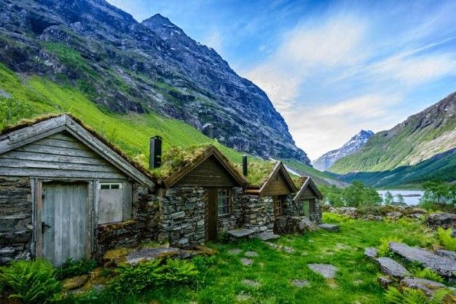 Скандинавские домики с заросшей крышей, в которых хочется поселиться немедленно 55