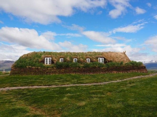 Скандинавские домики с заросшей крышей, в которых хочется поселиться немедленно 60