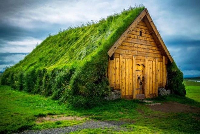 Скандинавские домики с заросшей крышей, в которых хочется поселиться немедленно 53