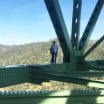 Самый высокий мост Калифорнии: уже сотня погибших, но это их не пугает!