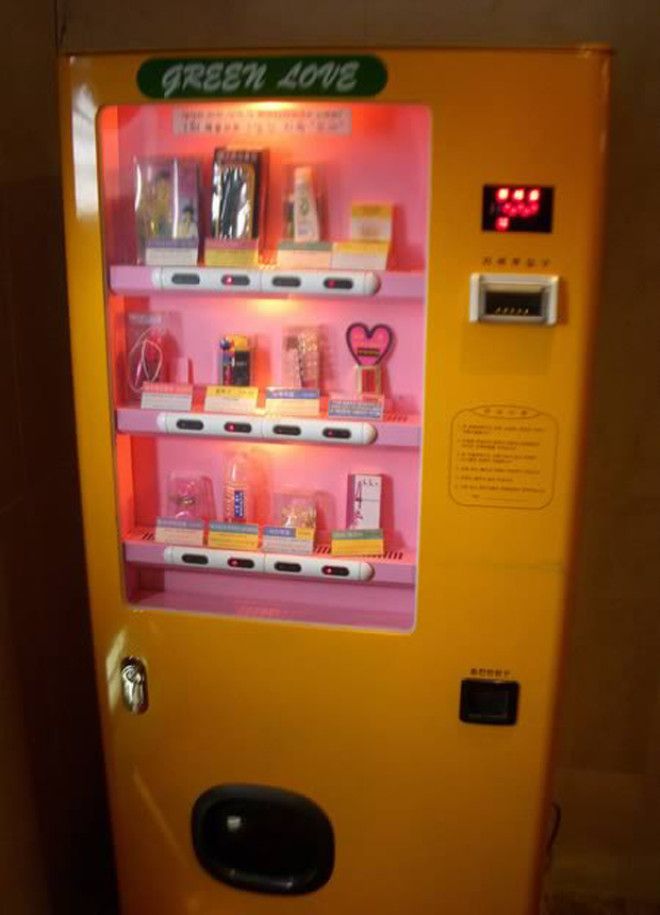 10 самых необычных торговых автоматов 26