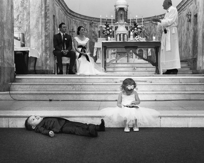 12 огненных фото детей, которых задолбали свадьбы 38