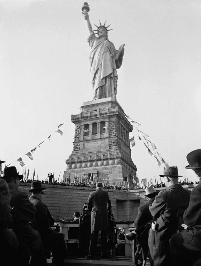 Что повидала статуя Свободы за 131 год своего существования 77