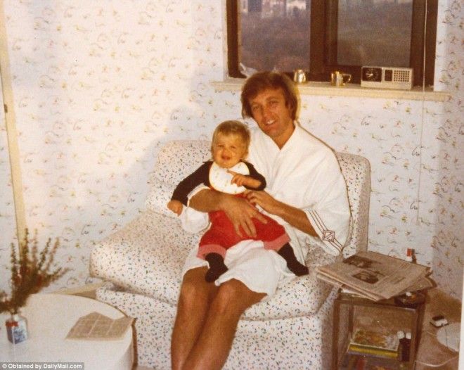 Уютный и домашний Дональд Трамп на снимках из всплывшего семейного архива 50