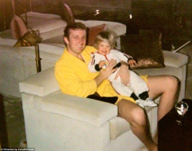 Уютный и домашний Дональд Трамп на снимках из всплывшего семейного архива 51