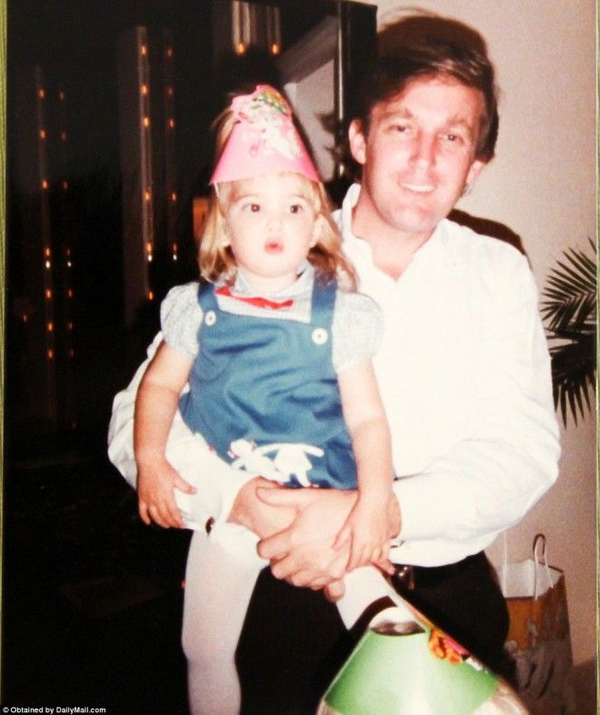 Уютный и домашний Дональд Трамп на снимках из всплывшего семейного архива 54