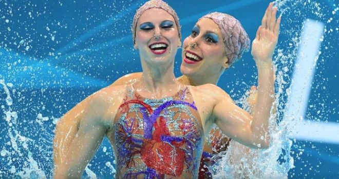 15 фото, которые докажут, что синхронное плавание — самый безумный спорт 37