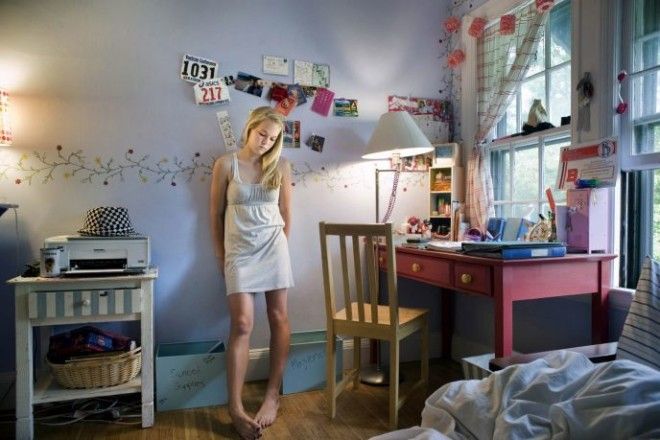 Фотограф показал, как выглядят спальни подростков из разных миров 29
