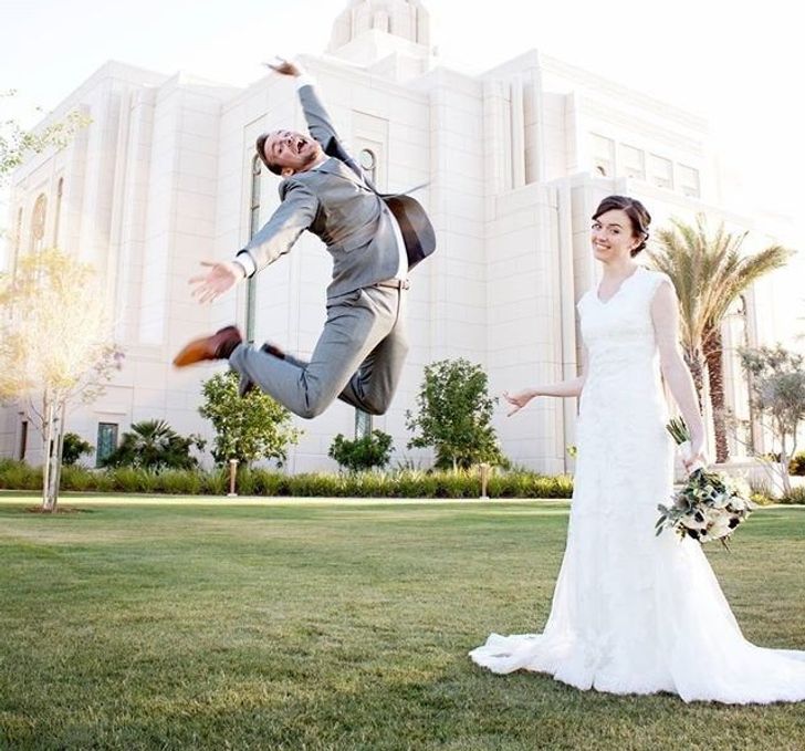 20 случайных фотографий, раскрывающих смешные моменты, которые произошли на свадебных церемониях 78