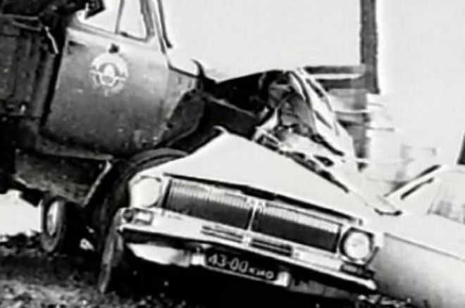 6 советских знаменитостей, которые трагически погибли в автокатастрофах 52