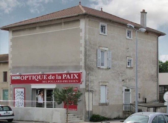 Француз находит скучные дома и превращает их в настоящие шедевры 42