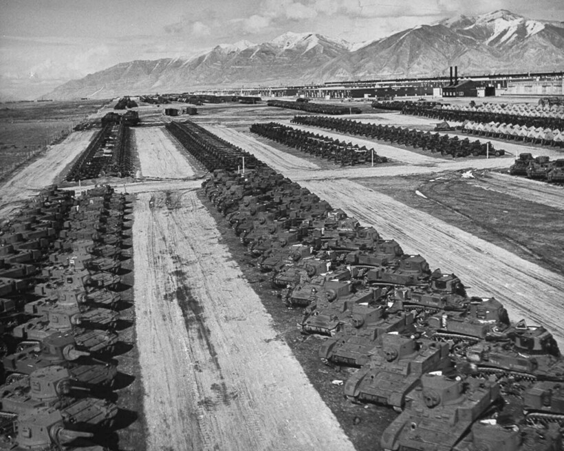 14 фотографий целой «армии» списанной военной техники, оставшейся после Второй мировой войны 51