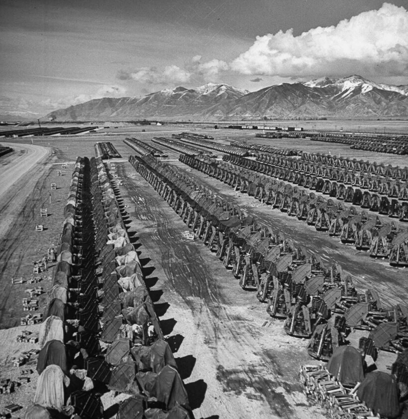 14 фотографий целой «армии» списанной военной техники, оставшейся после Второй мировой войны 53