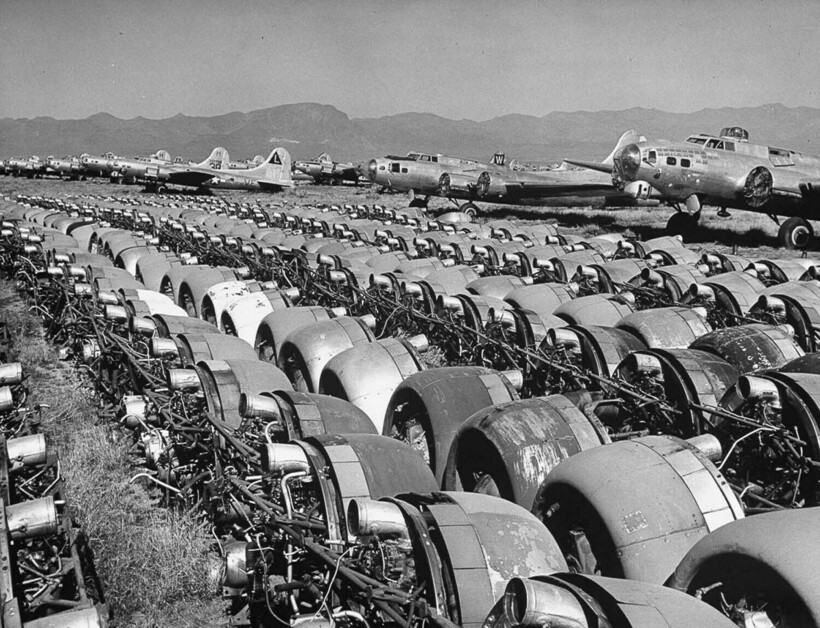 14 фотографий целой «армии» списанной военной техники, оставшейся после Второй мировой войны 43