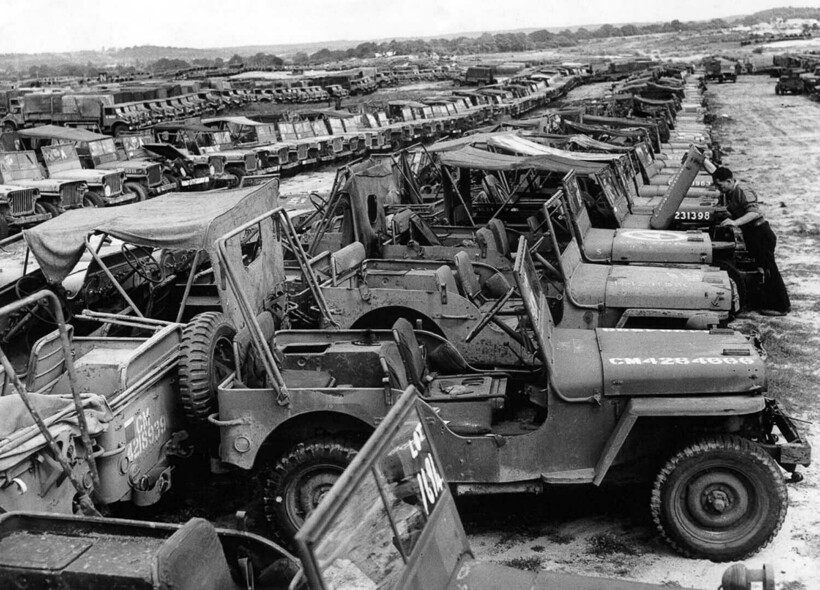14 фотографий целой «армии» списанной военной техники, оставшейся после Второй мировой войны 49