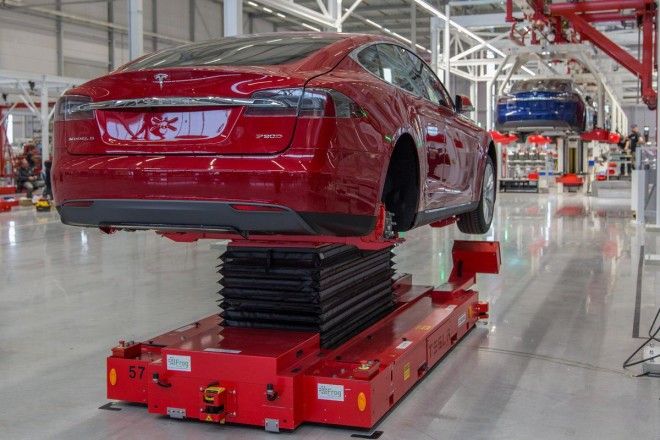 Вторжение в Европу: как работает первый завод Tesla в Голландии 24