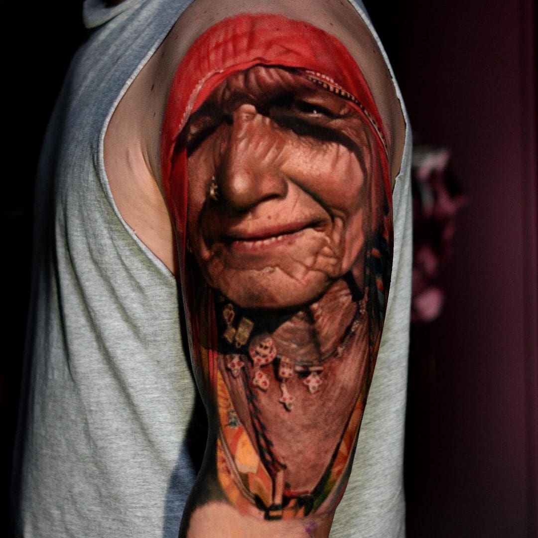 Польский тату-мастер работает в стиле портретного реализма. И его работы сложно отличить от фото 52