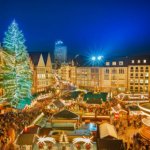 Рождество в Европе: самые красивые городские елки и праздничные ярмарки