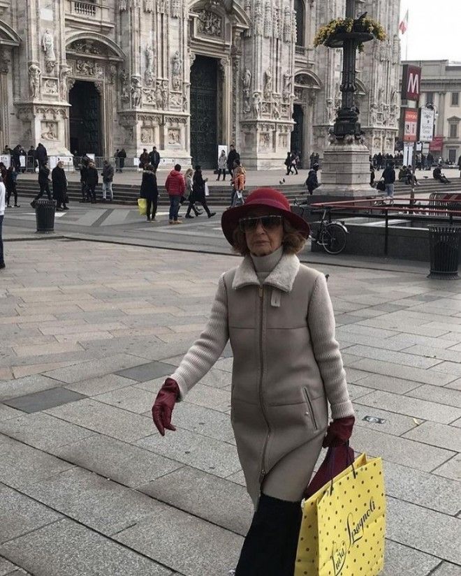 Студент завел Инстаграм о пенсионерках из Милана. Разница с нашими поражает! 52