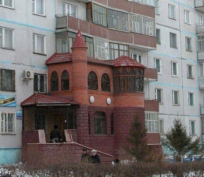 17 шедевральных балконов, которые можно увидеть только на просторах России 37