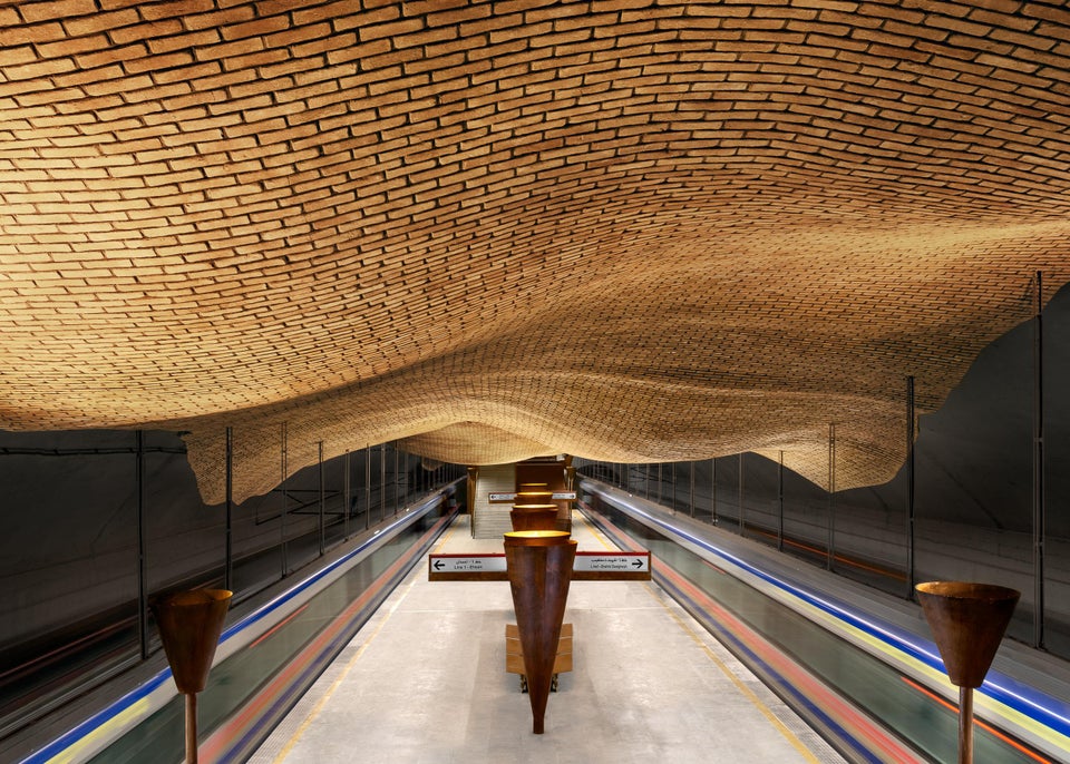 16 безумно красивых станций метро, дизайн которых — отдельная достопримечательность города 58