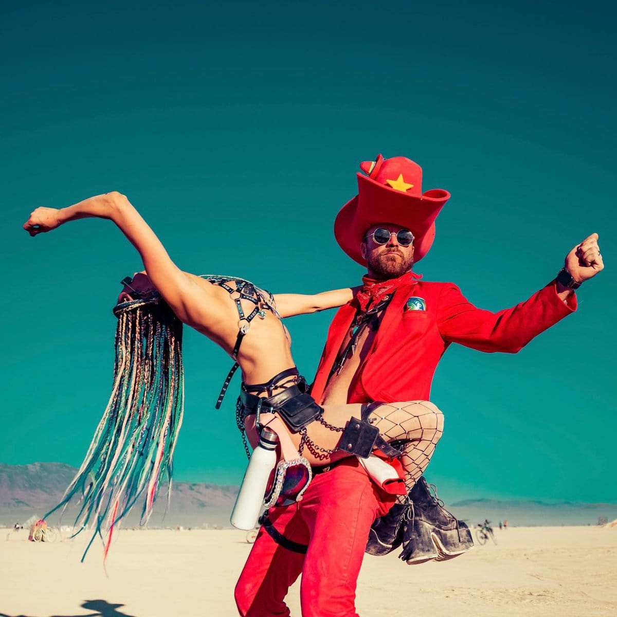 20 экстремально-потрясных нарядов участников эпичного фестиваля Burning Man ’22, которые восхитили окружающих 77