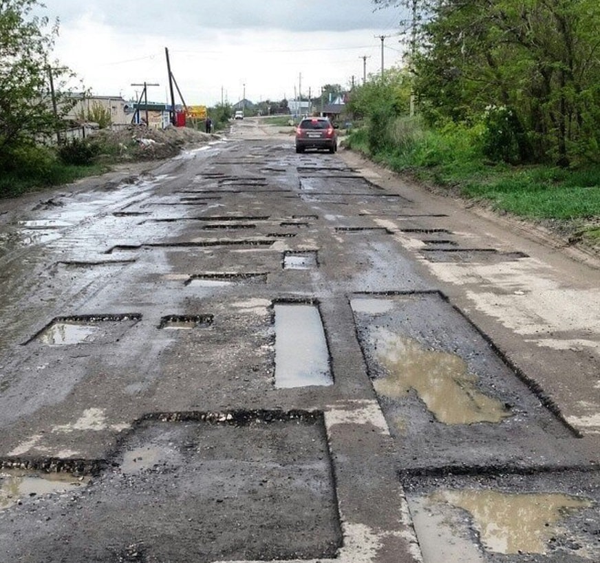 18 отремонтированных дорог в стиле тяп-ляп, глядя на которые так и хочется сказать: «Вот это технологии!» 65