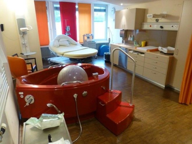 Как выглядит родильный зал в Швейцарских клиниках 35