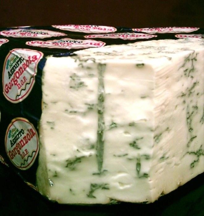 Топ-10 вкуснейших сыров в мире, которые нужно попробовать 37