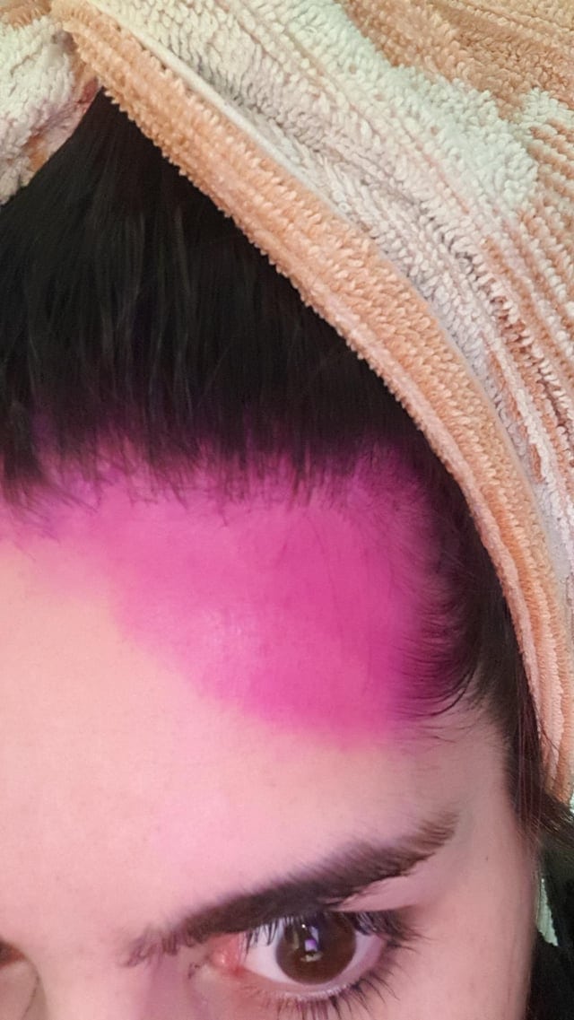 17 напоминаний, почему покраска волос в домашних условиях может закончиться полнейшей катастрофой 52