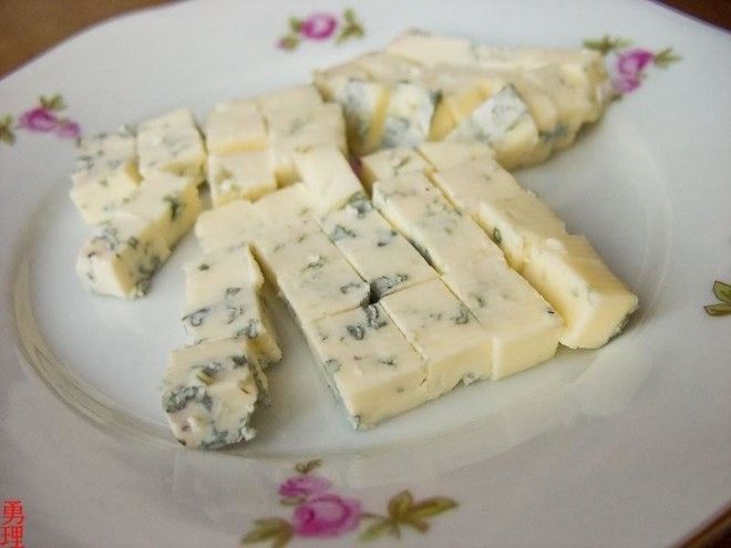 Топ-10 вкуснейших сыров в мире, которые нужно попробовать 36