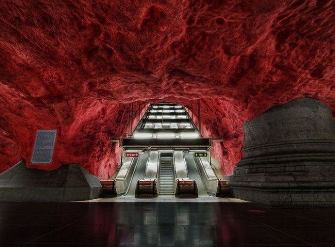 Топ 10 самых красивых станций метро в мире 52
