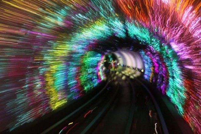 Топ 10 самых красивых станций метро в мире 55