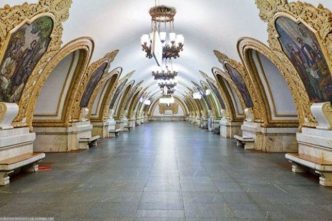 Топ 10 самых красивых станций метро в мире 49