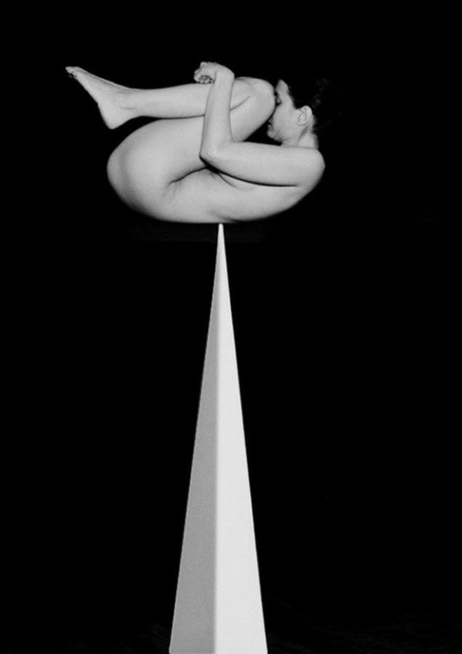 Изобретательное ню на чёрно-белых фото Гюнтера Кнопа 37