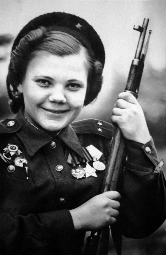 Советские женщины-снайперы: Мы косили гитлеровцев, как зрелое зерно 36