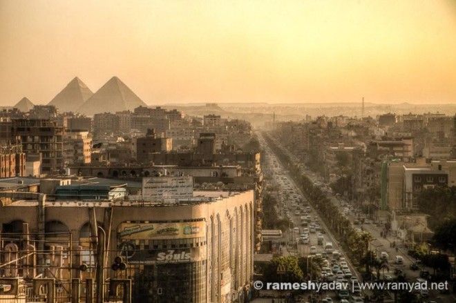 Что находится за Египетскими пирамидами? 47