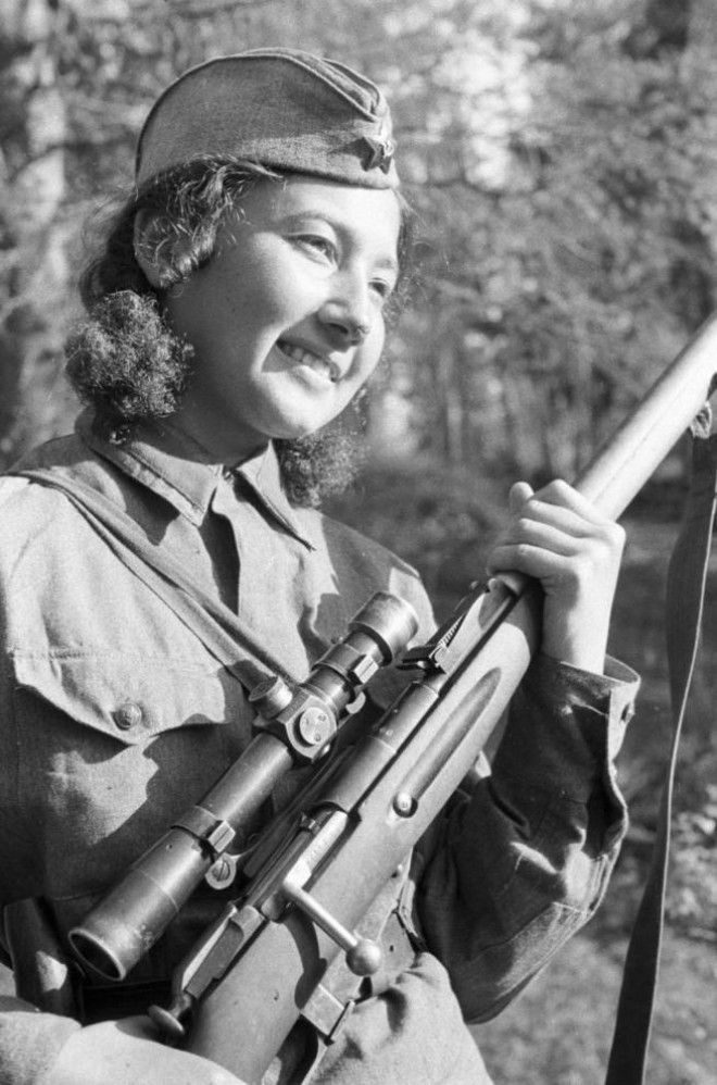 Советские женщины-снайперы: Мы косили гитлеровцев, как зрелое зерно 33