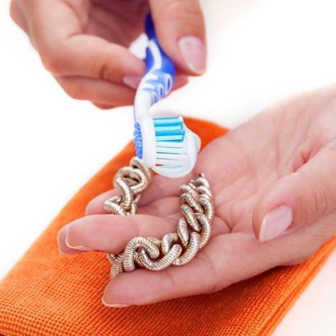 Необычные советы по использованию зубной пасты 36