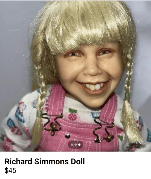 17 случаев, когда люди находили жутких кукол, которые выглядят так, будто они одержимы силами зла 56