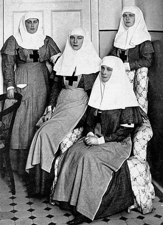Как сложилась судьба фрейлины императрицы: инвалидное кресло, пять тюрем и постриг в монахини 19