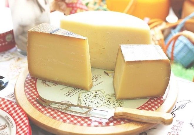 Как безошибочно определить, что ты покупаешь сыр, а не подделку из сухого молока! 18