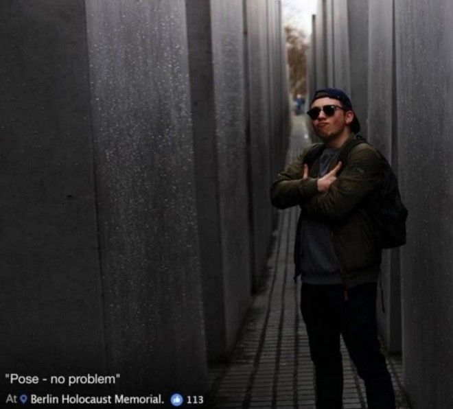 Художник показал туристам, как глупы и аморальны их селфи возле мемориала Холокоста 52
