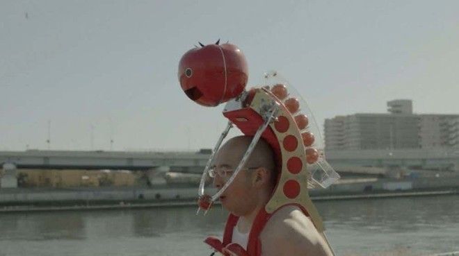 14 Робот который кормит помидорами безумные вещи изобретатели изобретения ненужные вещи