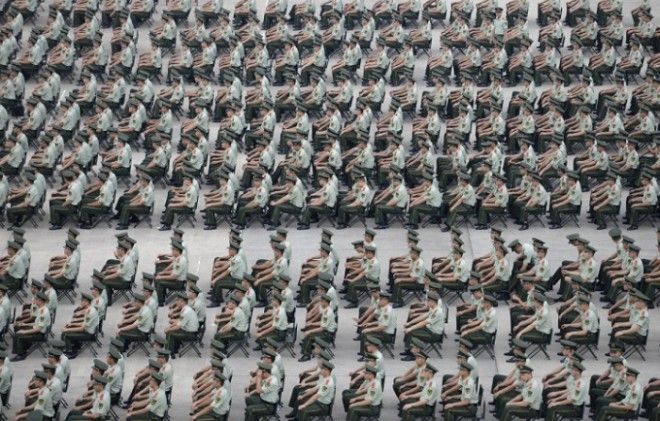 Более 1000 военизированных полицейских принимают участие в учениях в Нанкин провинция Цзянсу