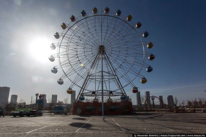 В этом городе есть все для жизни кроме самих жителей В чем причина 